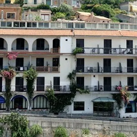 Kristina Hotel